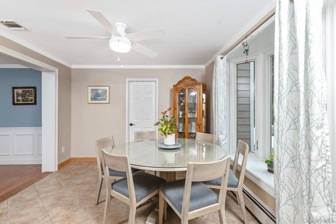 Photo of 30 Long Pond Road