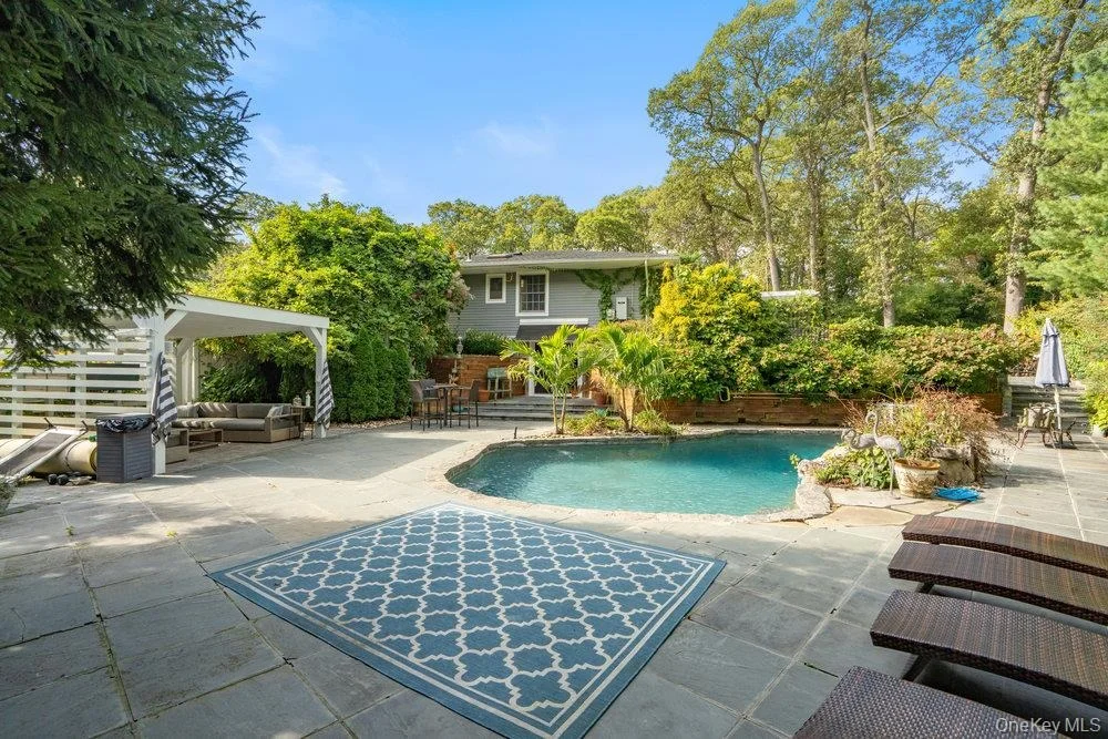 Photo of 63 Ridge Drive