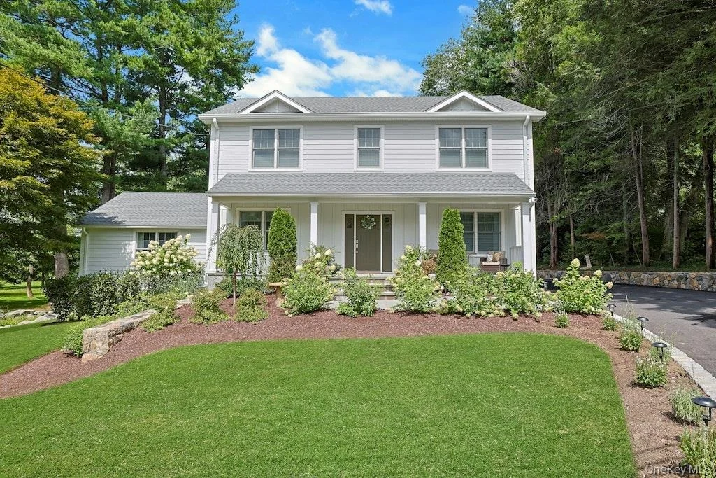 Photo of 8 Rosehill Drive