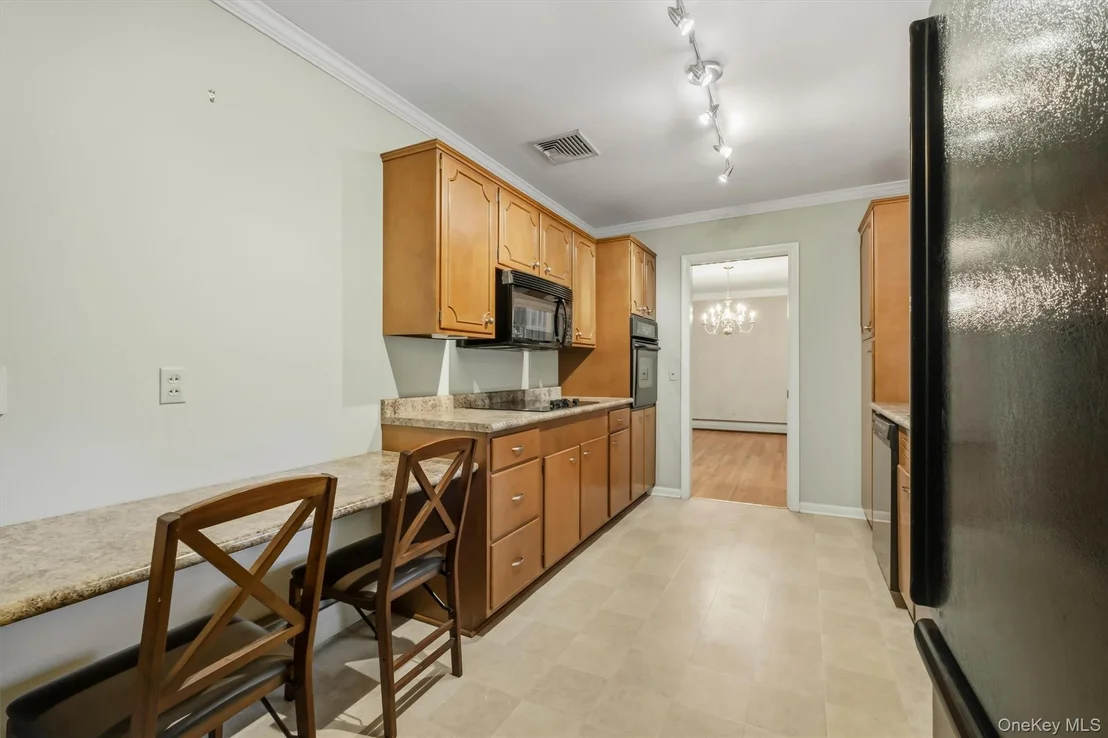 Photo of 10 Oak Bend Road