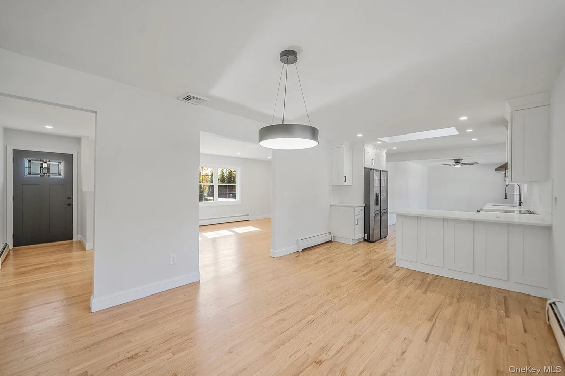 Photo of 780 Westview Drive
