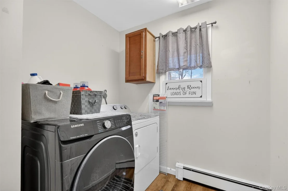 Photo of 216 Edgewood Drive N