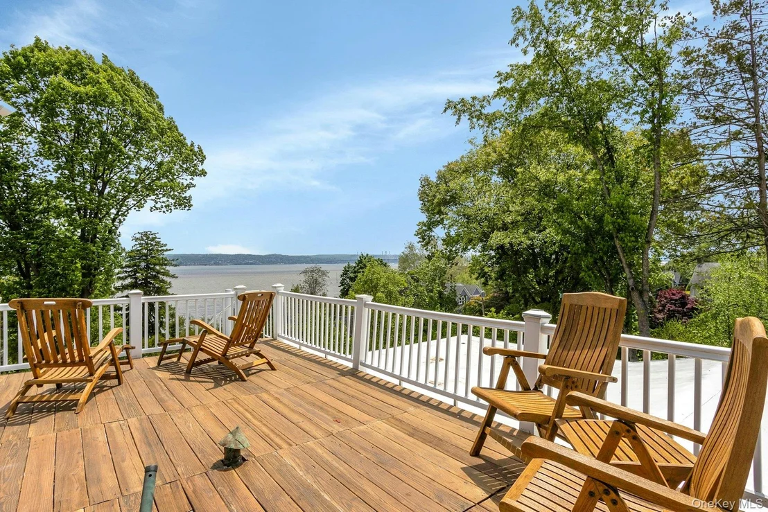 Photo of 32 Laveta Place