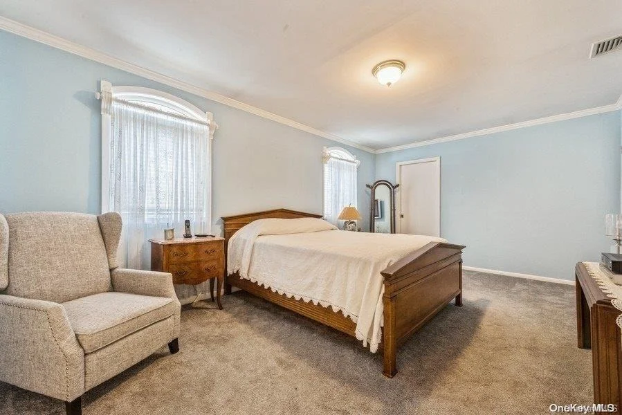 Photo of 1577 Argyle Road