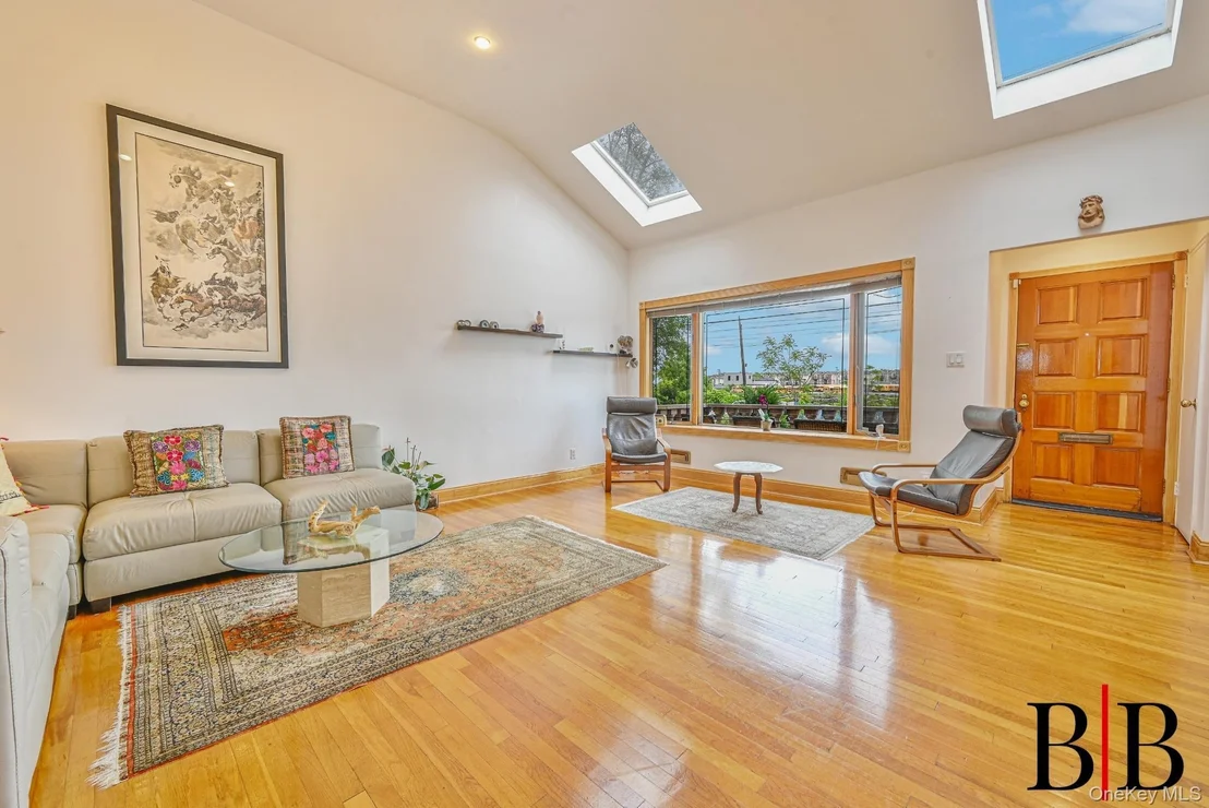 Photo of 80 Whitman Drive
