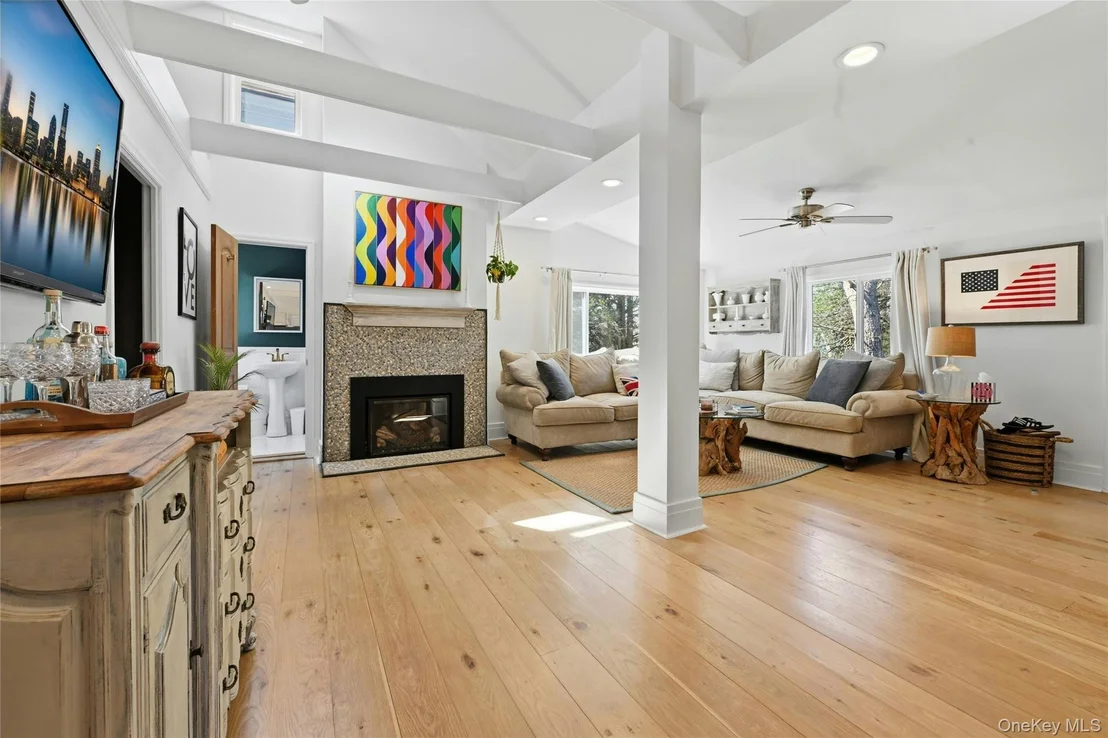 Photo of 46 Beach Road