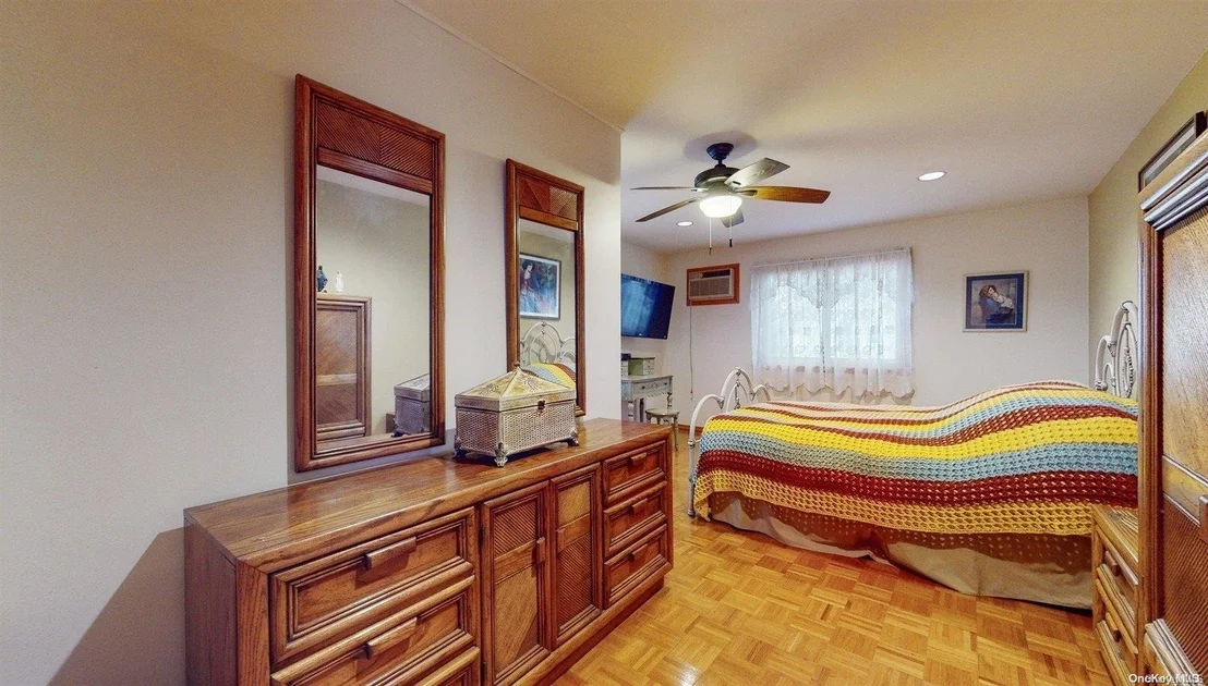 Photo of 24 Everett Street