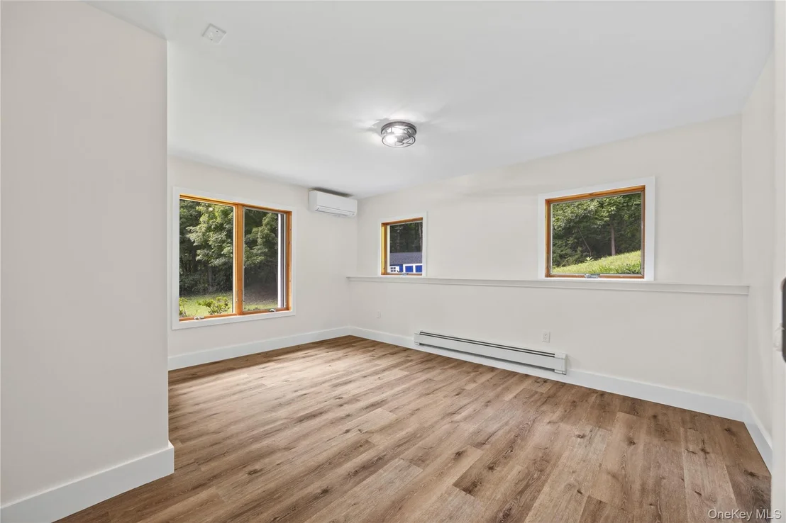 Photo of 24 Babbling Brook Lane