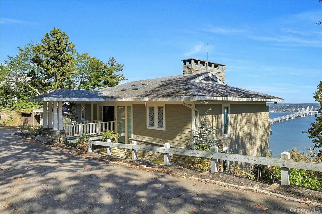 Photo of 29 Tweed Boulevard