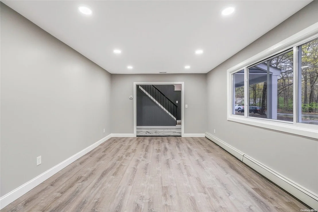 Photo of 22 Cobblestone Drive