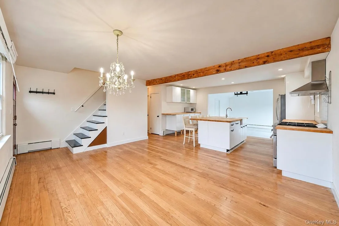 Photo of 79 Grandview Drive
