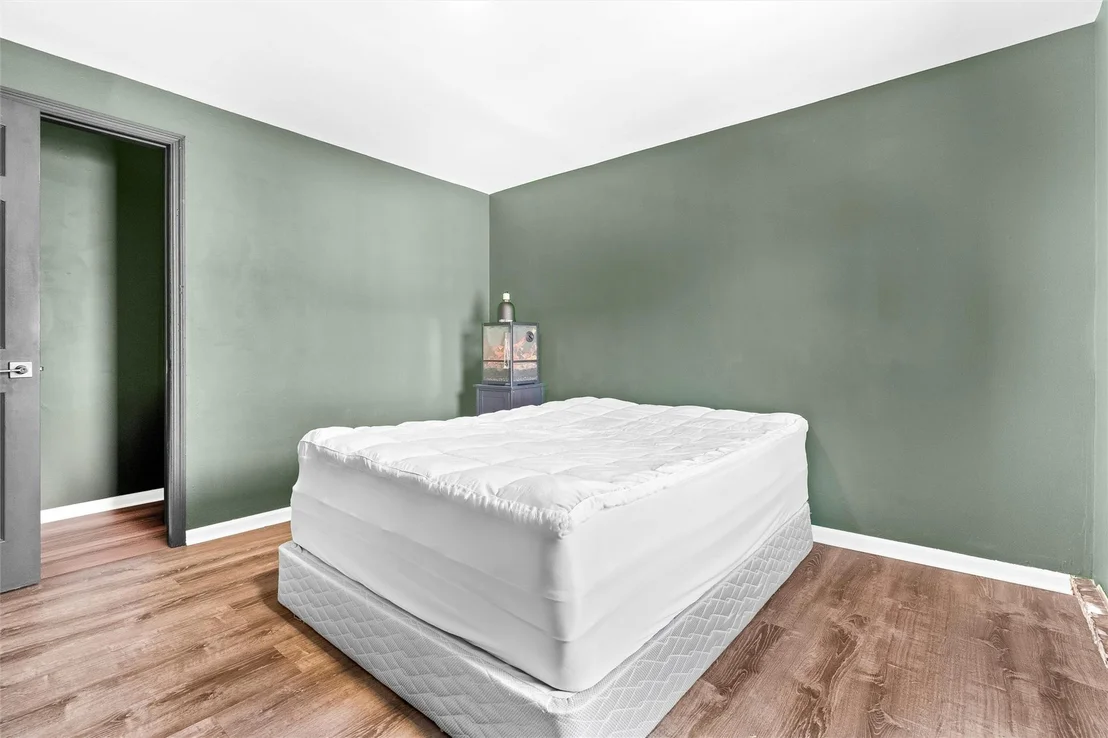 Photo of 1624 Park Street