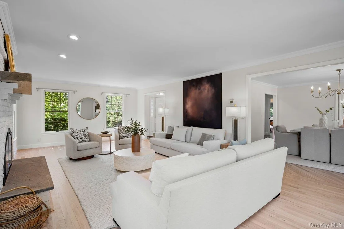Photo of 64 Bradford Avenue