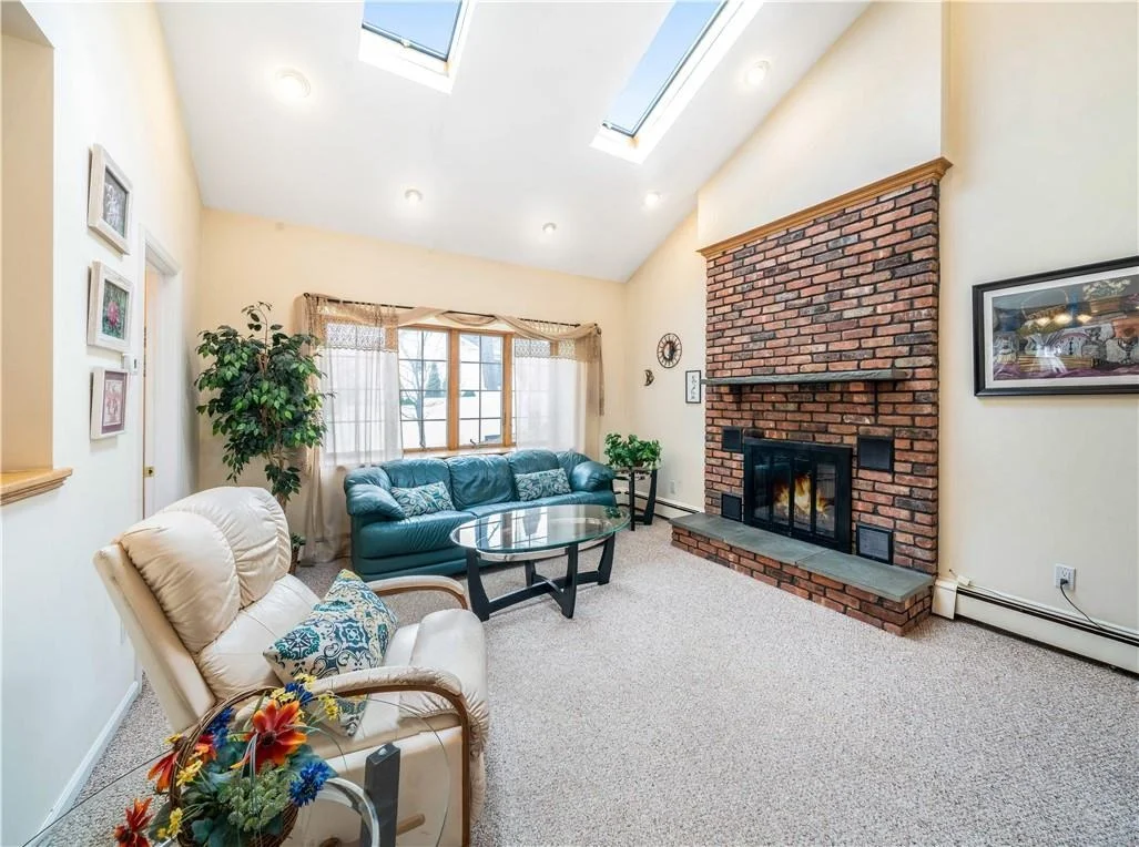 Photo of 19 Hill Drive