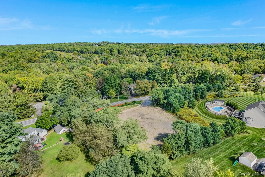 Photo of 216 Overlook Road