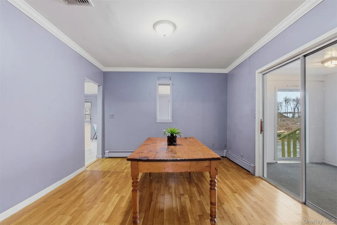 Photo of 4443 Purchase Street