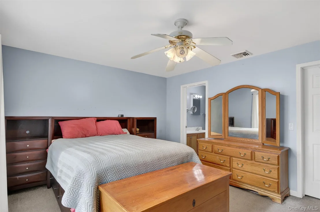 Photo of 15 Wright Avenue