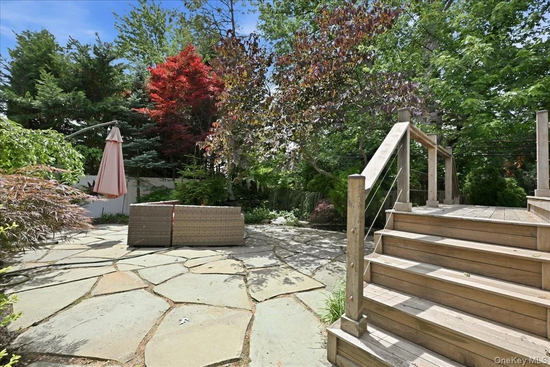 Photo of 15 Seneca Place