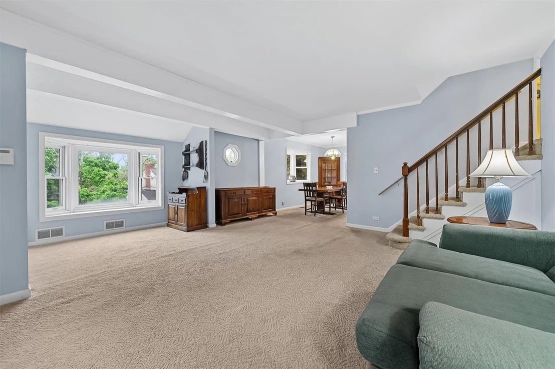 Photo of 16 Garretson Road