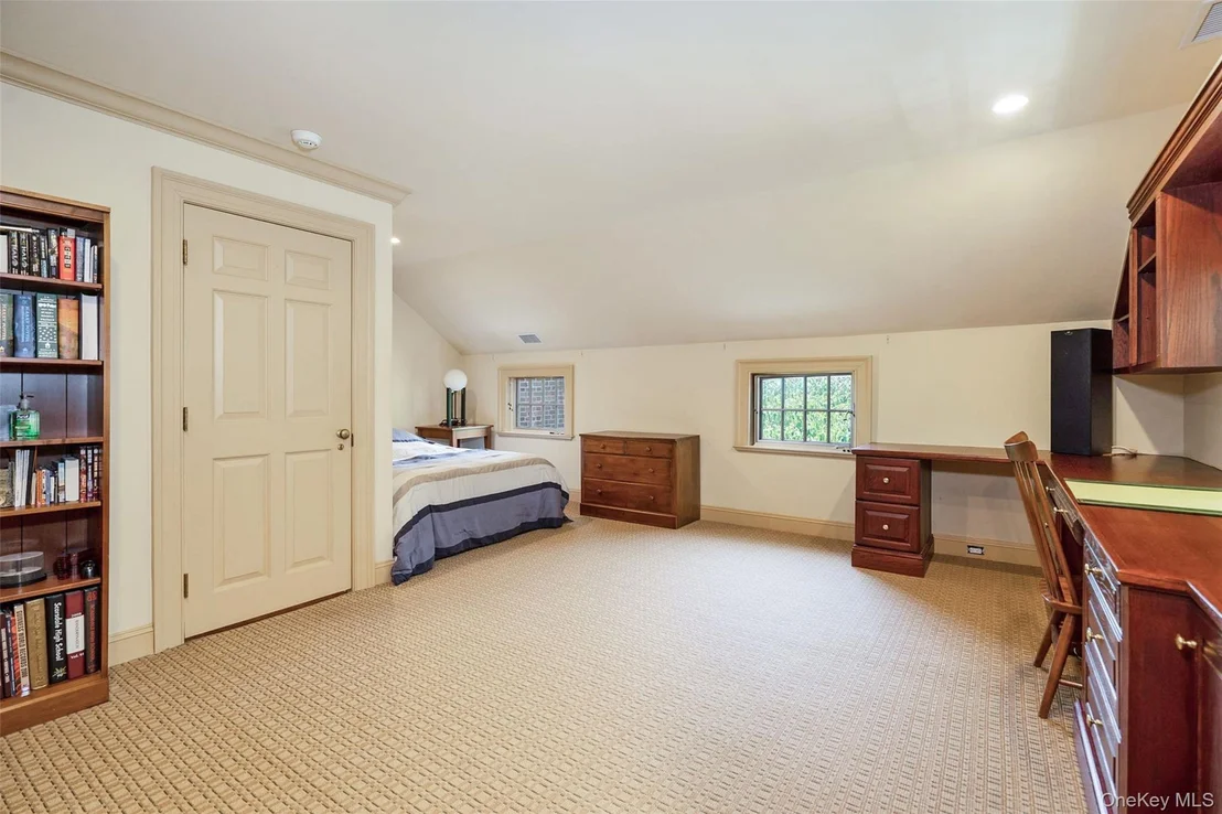Photo of 8 Cooper Road