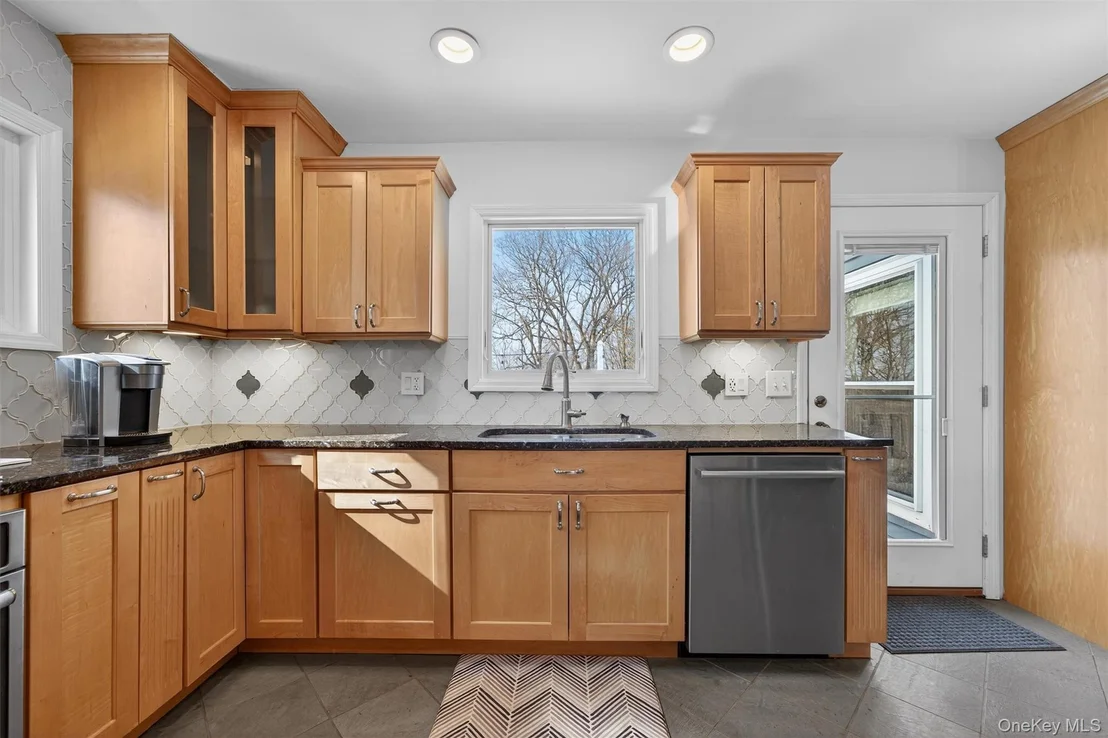 Photo of 15 Ridge Road