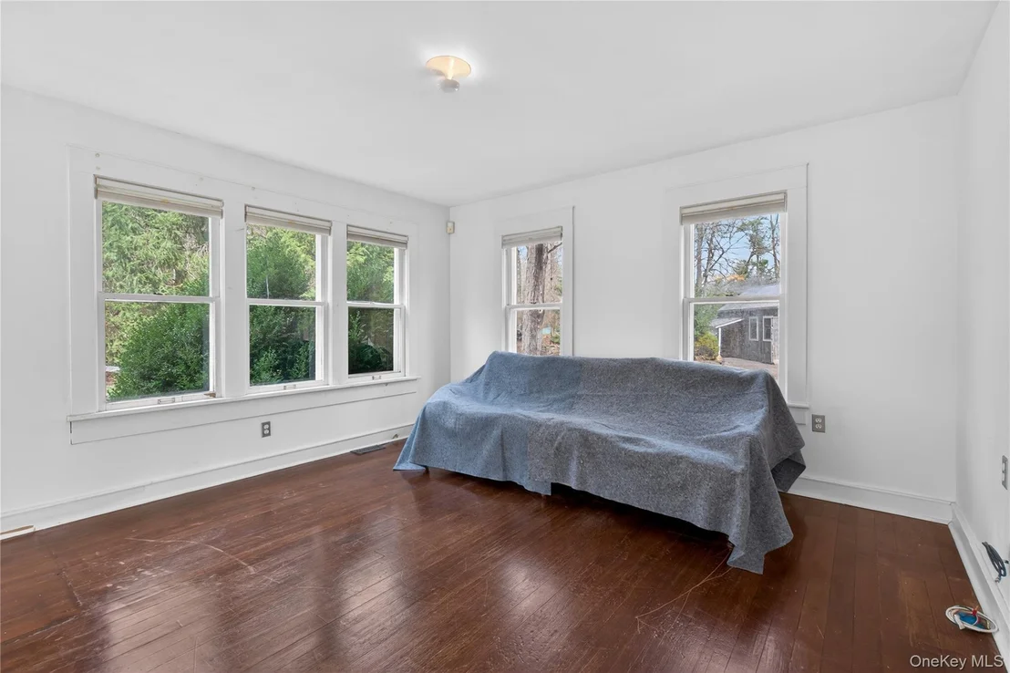 Photo of 1063 Sawkill Road