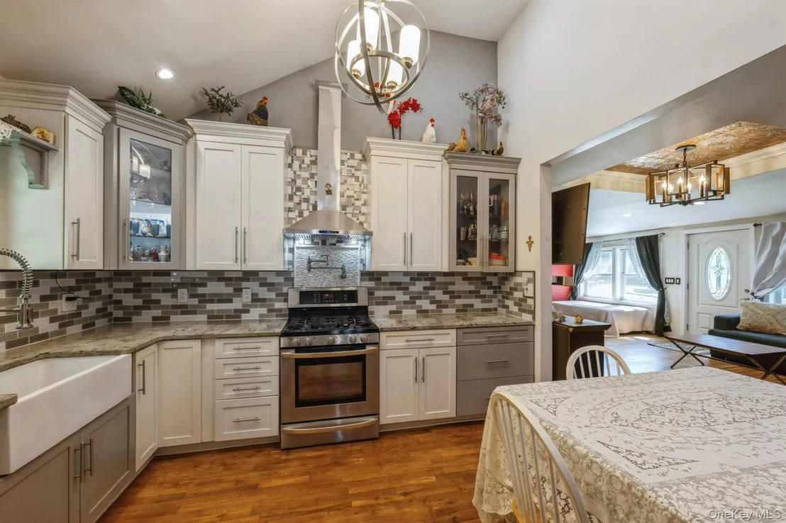 Photo of 25 Tamarack Road