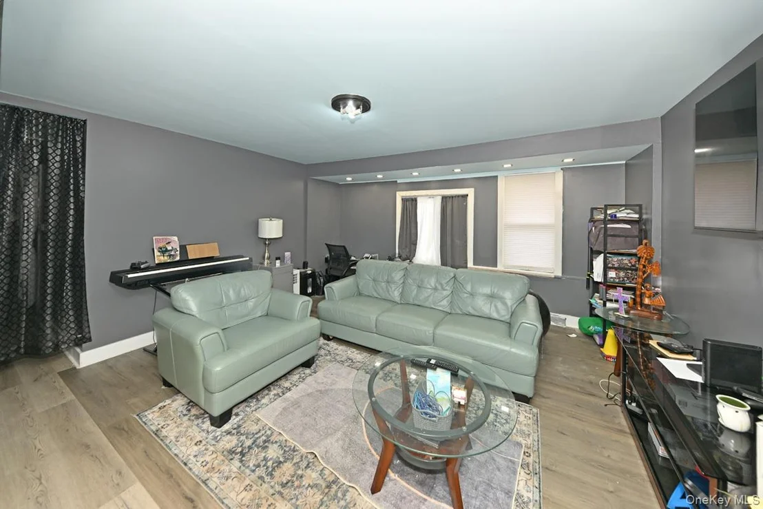 Photo of 19 Beverly Trail