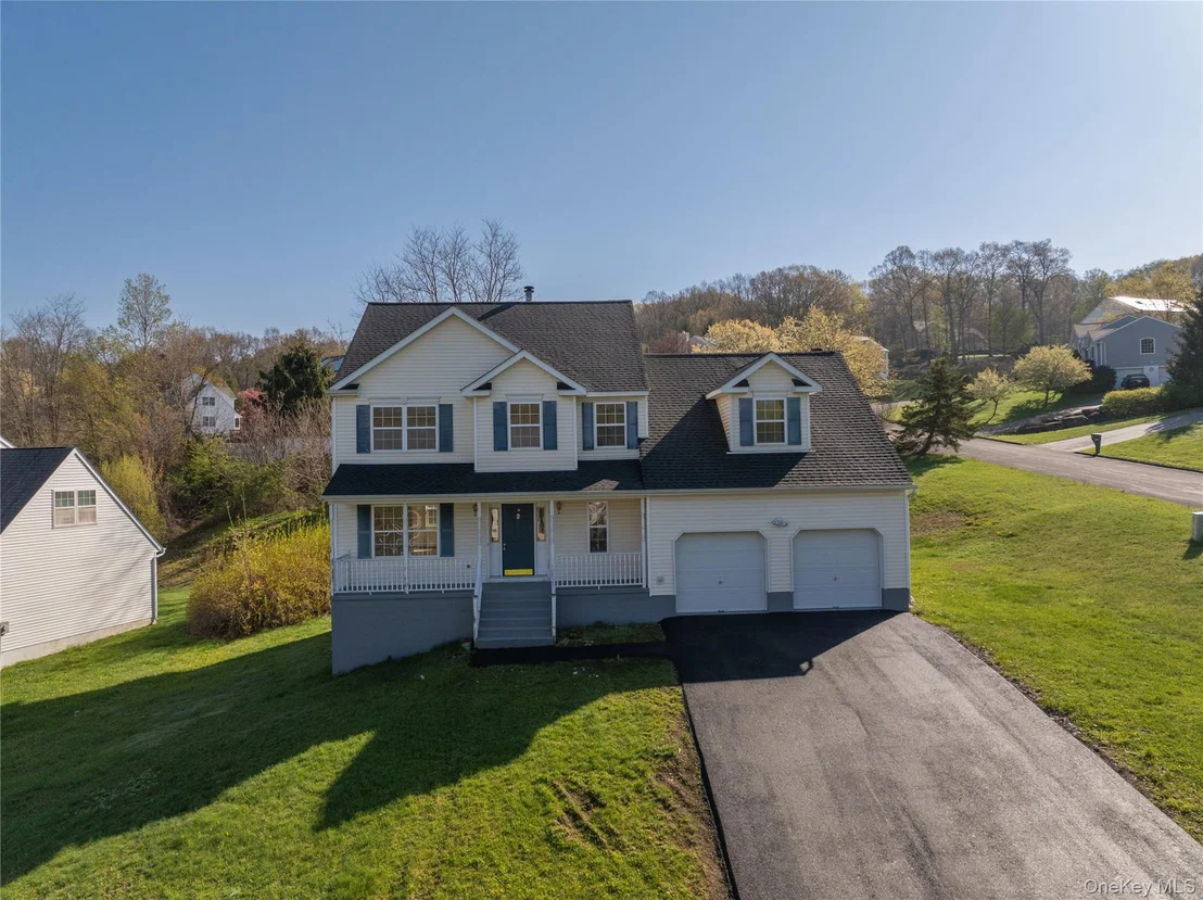 Photo of 2 Shadowbrook Lane