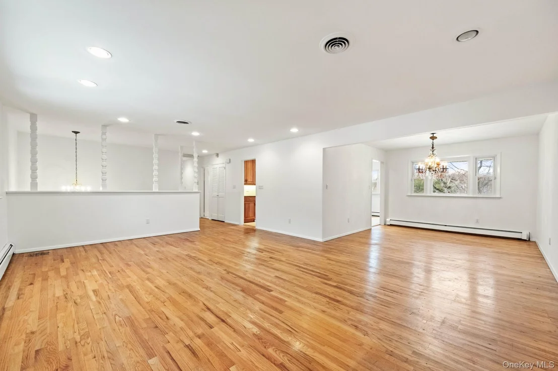 Photo of 32 Bramble Brook Road