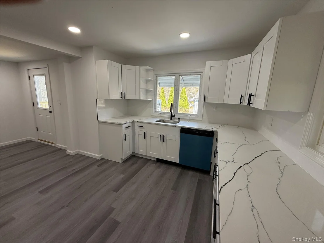 Photo of 176 Willow Avenue