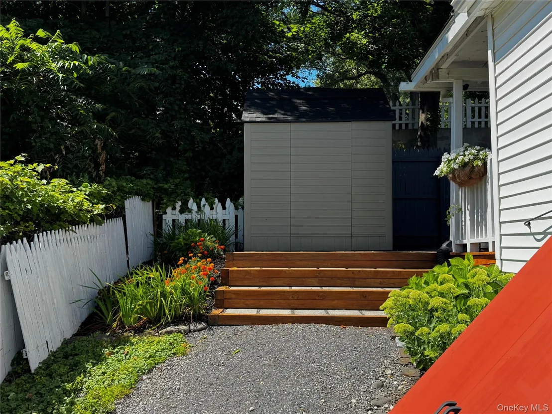 Photo of 16 Highland Avenue