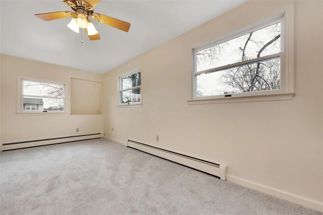 Photo of 62 King Avenue
