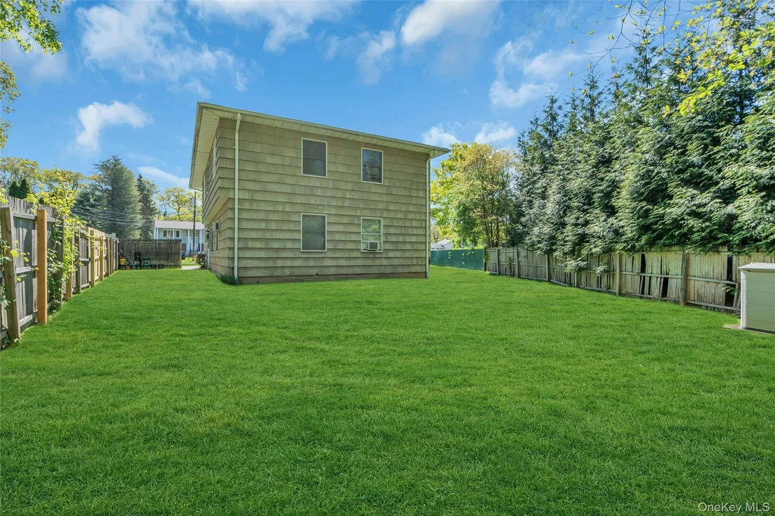 Photo of 106 Summit Drive