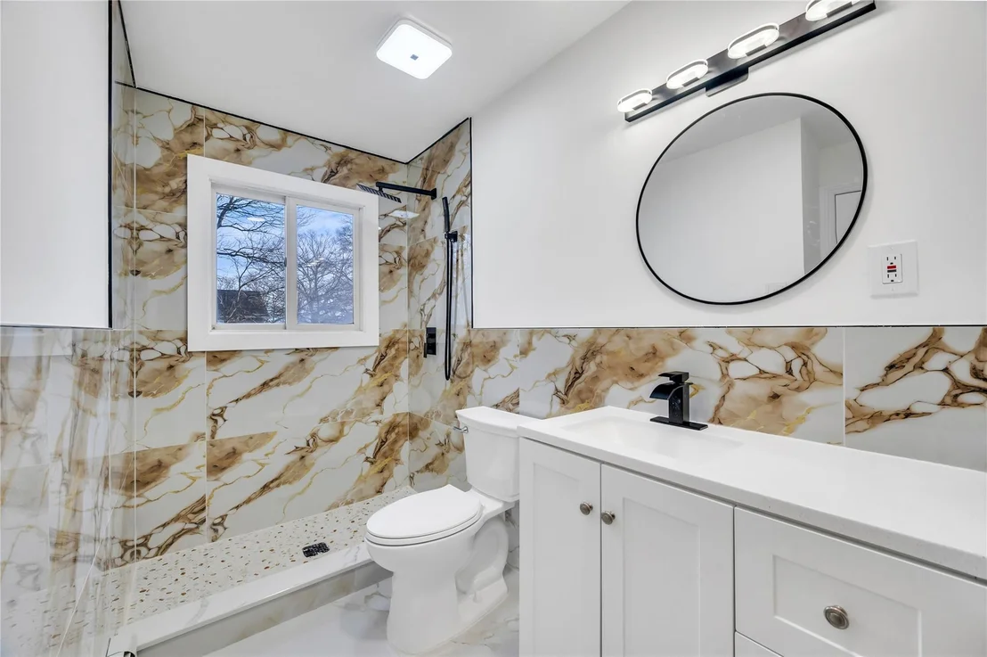 Photo of 24 40th Street