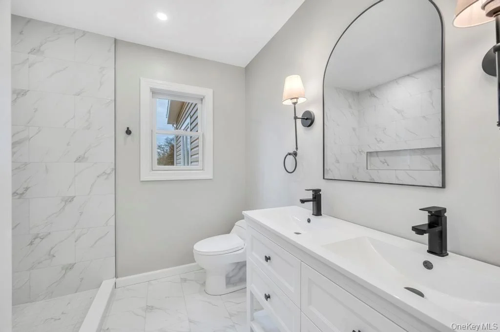 Photo of 92 Sunset Road