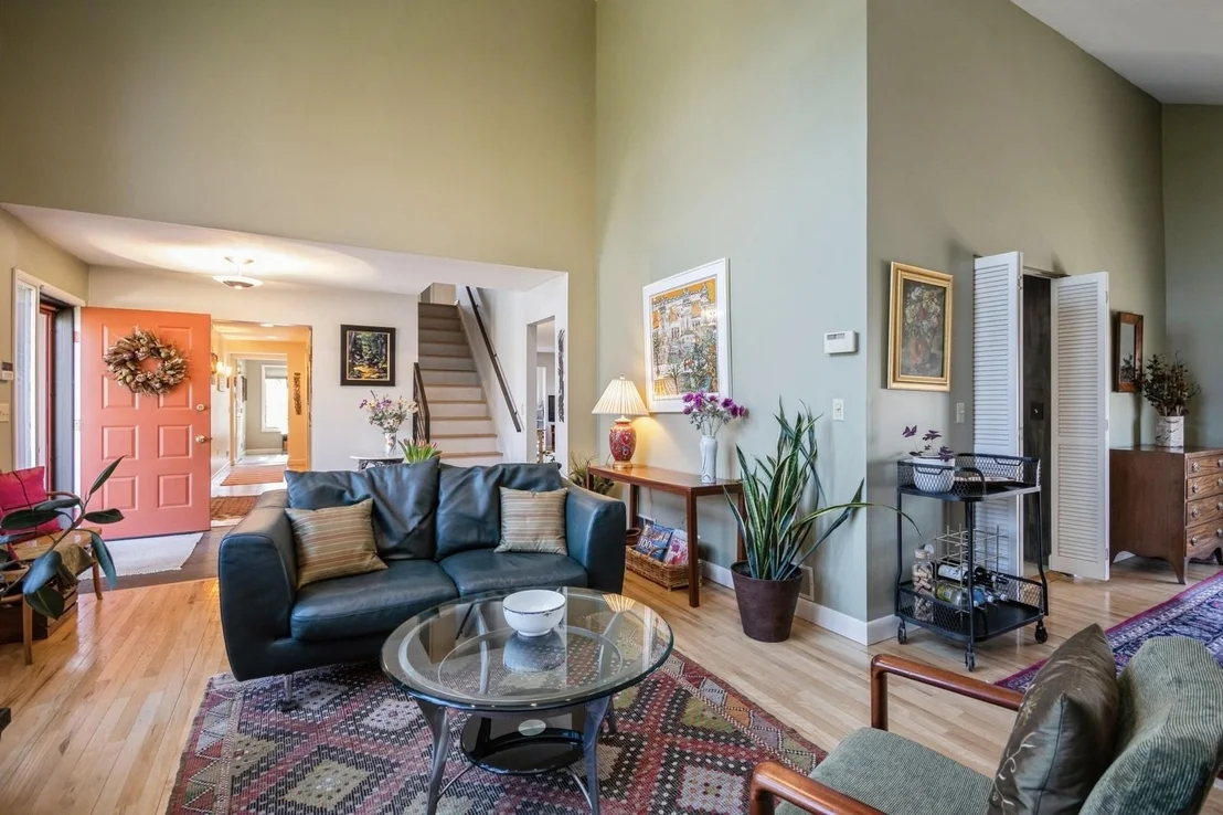 Photo of 14 Stonehedge Drive