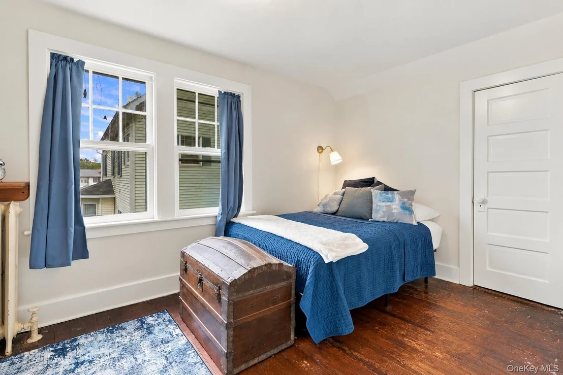 Photo of 27 Clinton Street