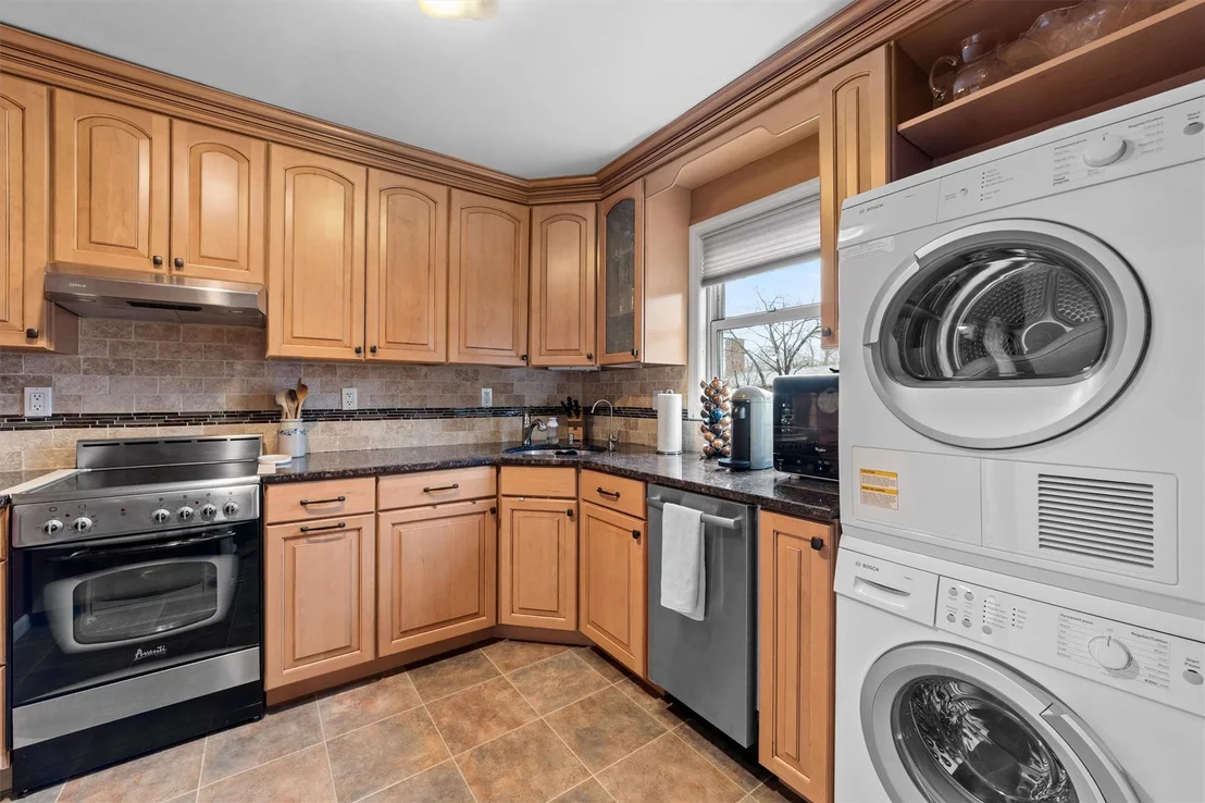 Photo of Unit 86 at 86 Charter Circle