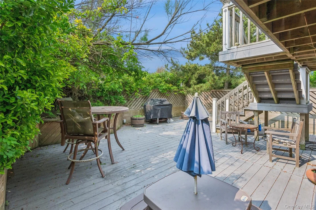 Photo of 931 Oceanfront Street
