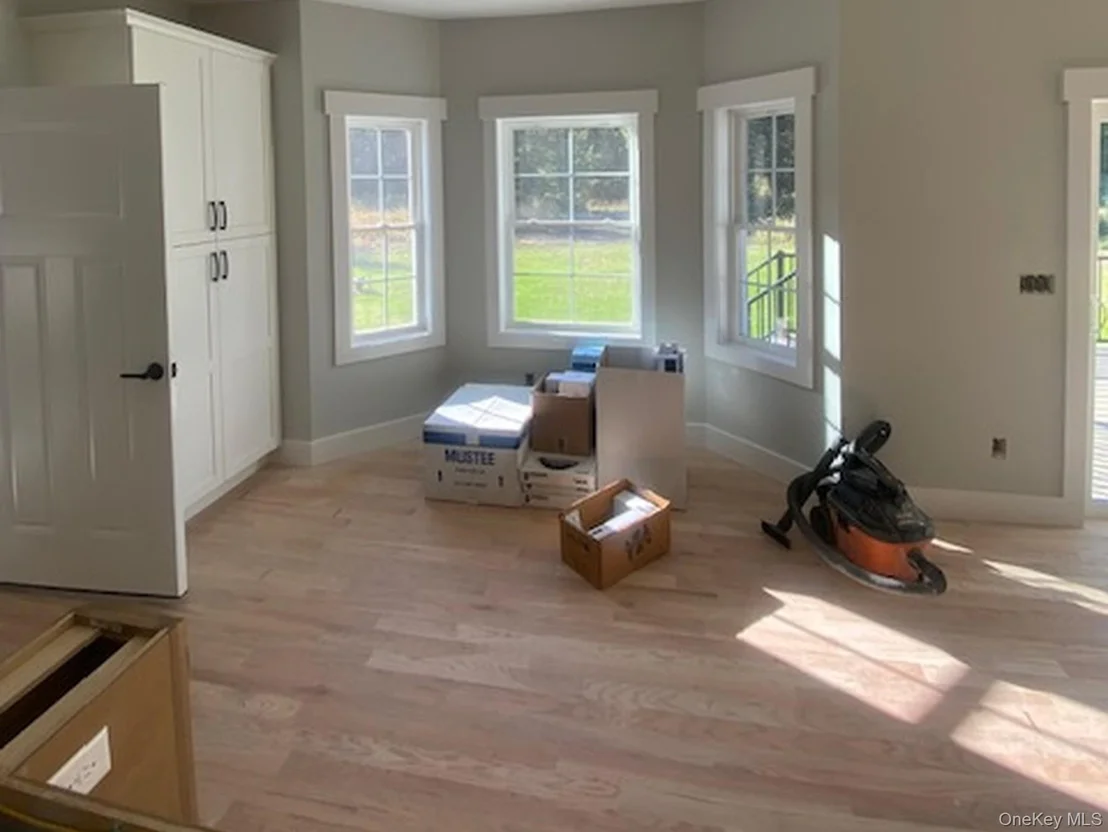 Photo of 175 Mulford Road