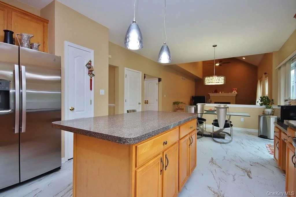Photo of 216 Roosevelt Drive