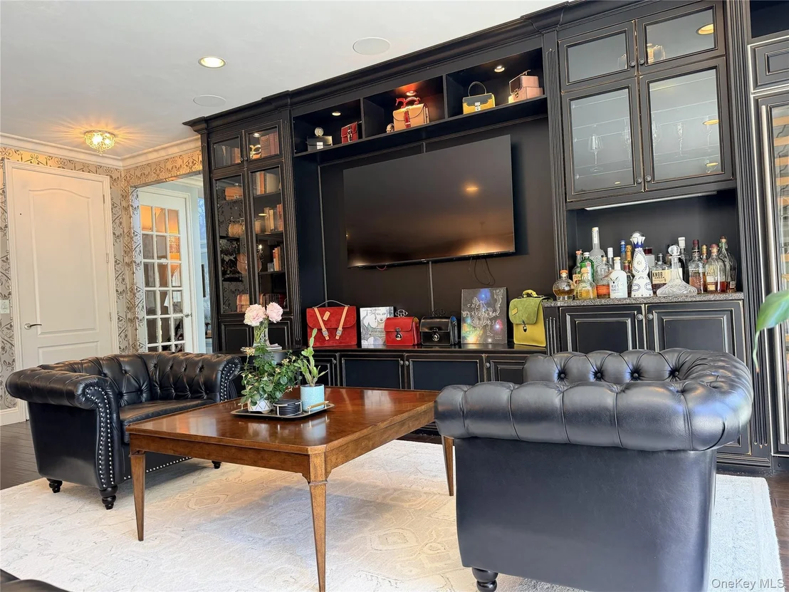 Photo of 38 Hamlet Woods Drive