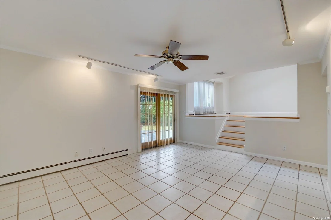 Photo of 974 Middle Bay Drive