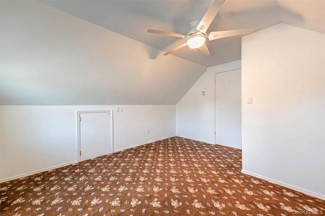 Photo of 93 Barnyard Lane