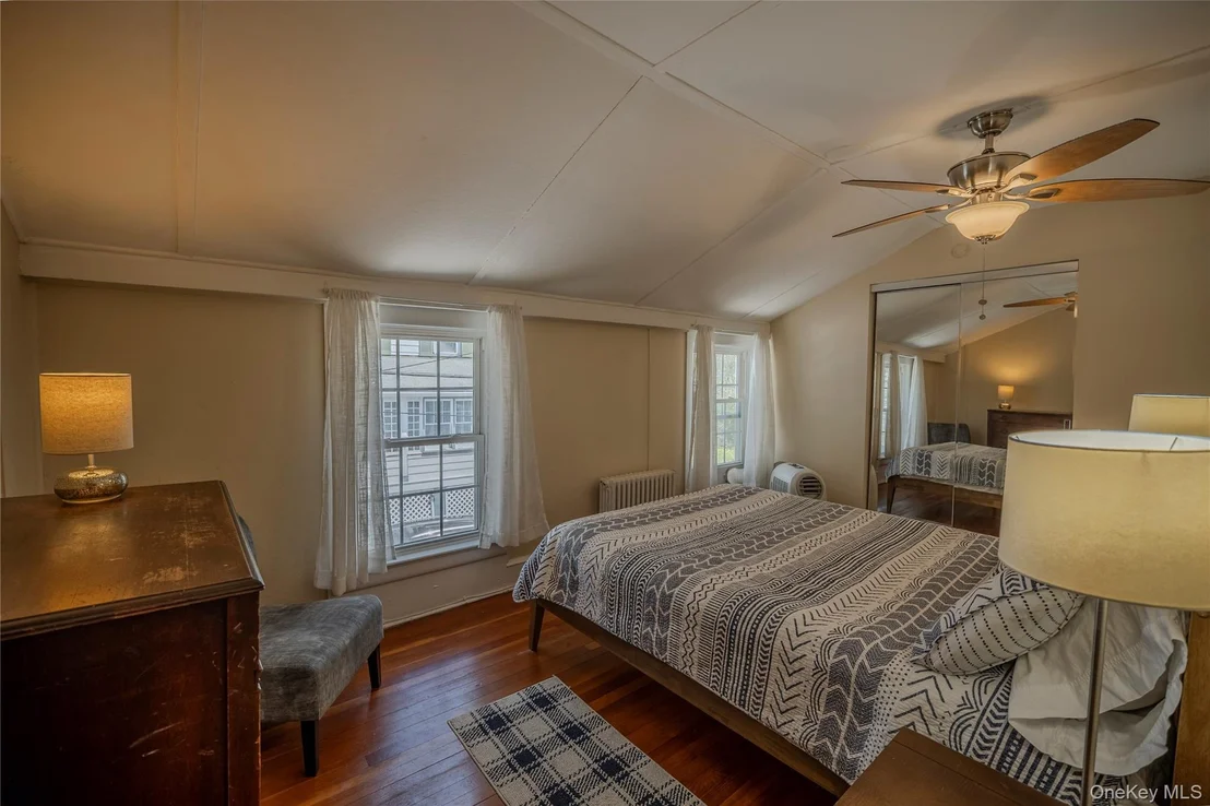 Photo of 11 Kemble Avenue