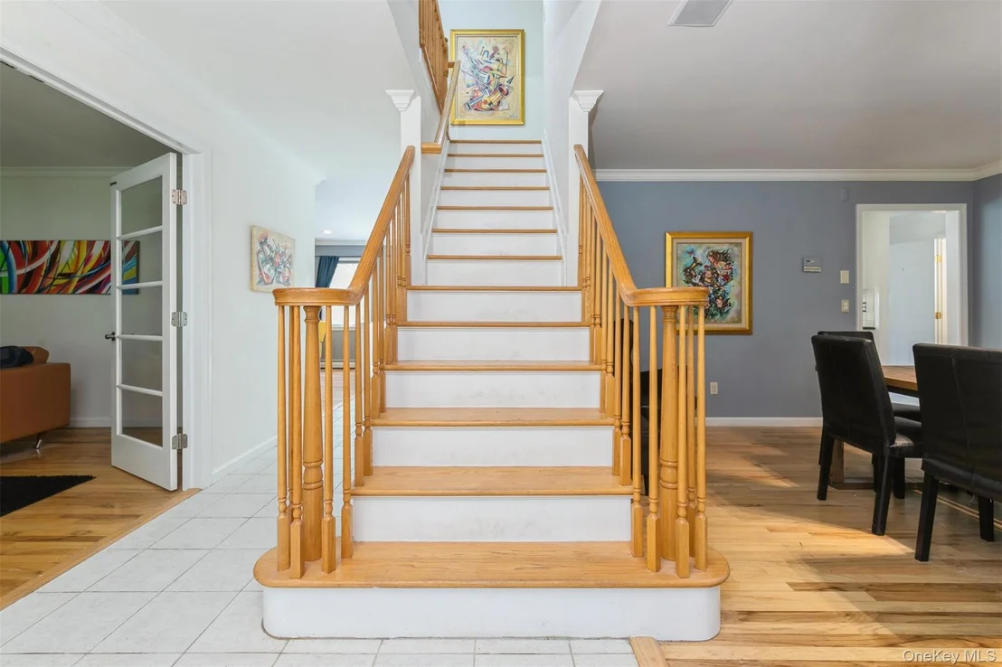Photo of 212 Fairway Drive