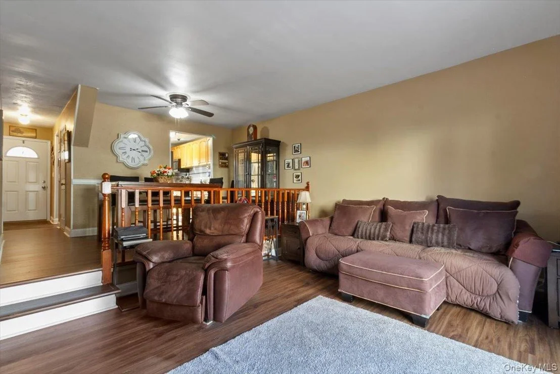 Photo of 1012 Vincent Avenue