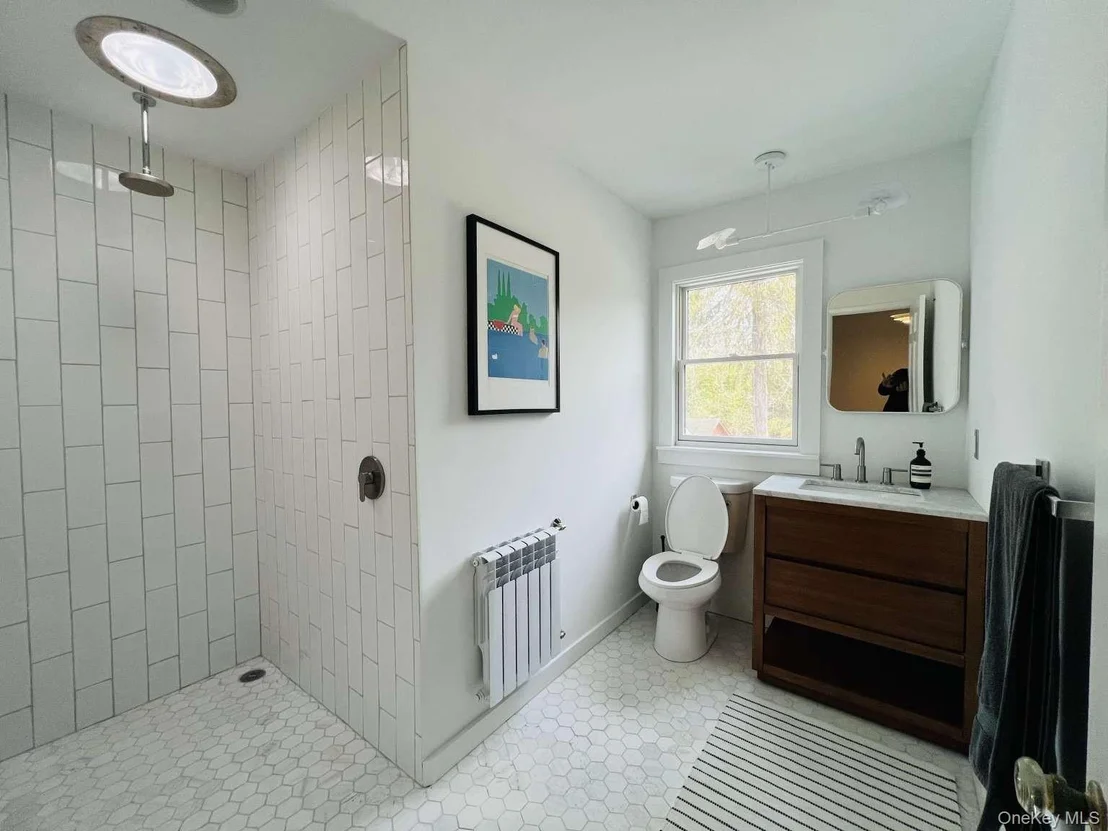 Photo of 35 Mott Lane