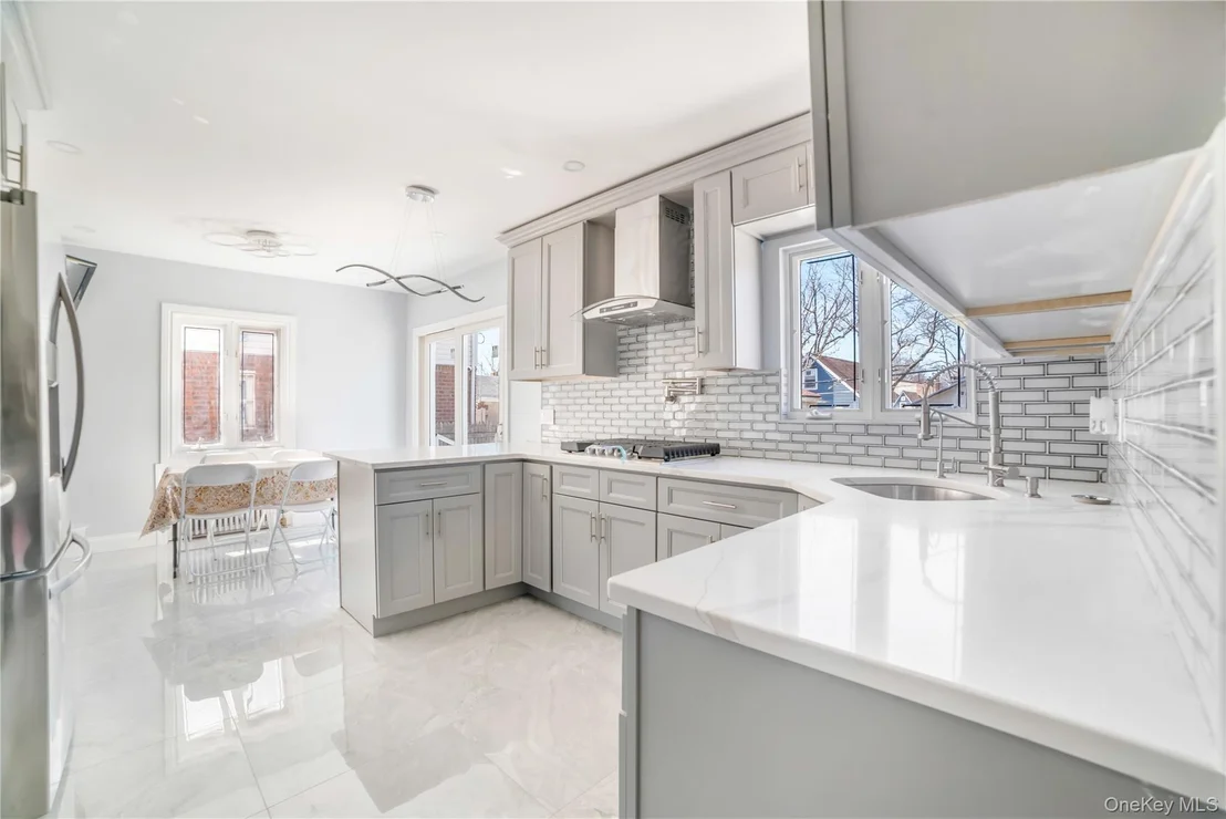 Photo of 81-28 252nd Street